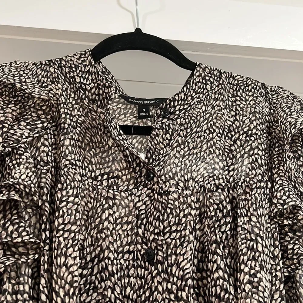 Banana Republic FLUTTER MIDI SHIRTDRESS - Picture 4 of 8